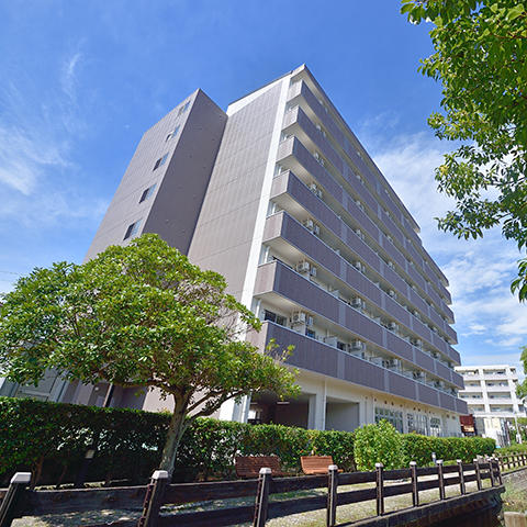 学生寮「カンナハイツ」の外観